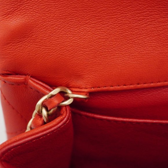 Chanel Shoulder Bag Matelasse Chain Lambskin Red Women's - Picture 11 of 16